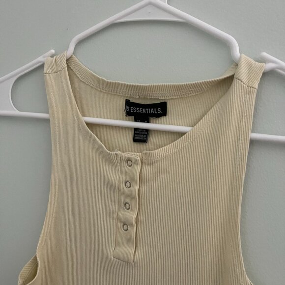 Light Yellow Button-up Front Racer Back Cropped Tank Top - Picture 6 of 9